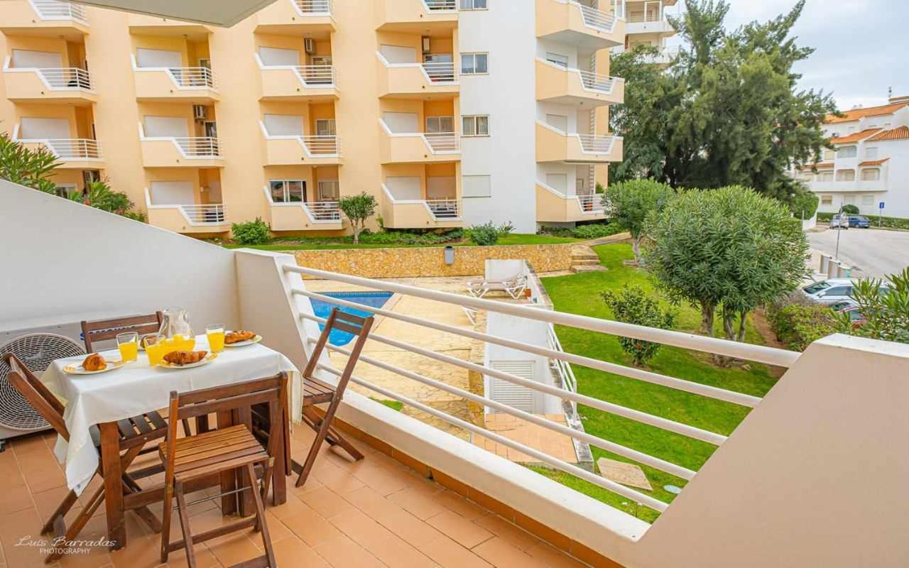 T2 Qta Amoreira Praia E Piscina Alvor Bagian luar foto
